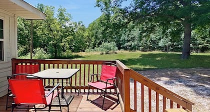 On-site Trails! 'serenity Acres Retreat' in Macon