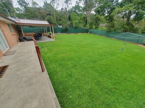 Terrace/patio - Renovated 4 bedroom on a large block in Glenorie village (Glenorie)