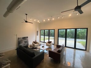 Nicht klassifiziertes Bild, 4 von 14, Schaltfläche