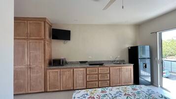 Loft, 1 Bedroom, Smoking, Balcony