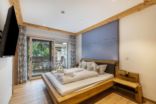 Apartment 'Deluxe Am Tegernsee' with Wi-Fi