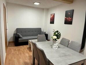 Interior - Albalh Apartments-Casa Dori in Albaicín Granada with Terrace and Free Parking (Granada)