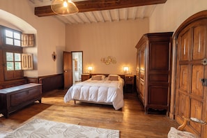 5 chambres, fer et planche Ă repasser, lit parapluie, Wi-Fi gratuit