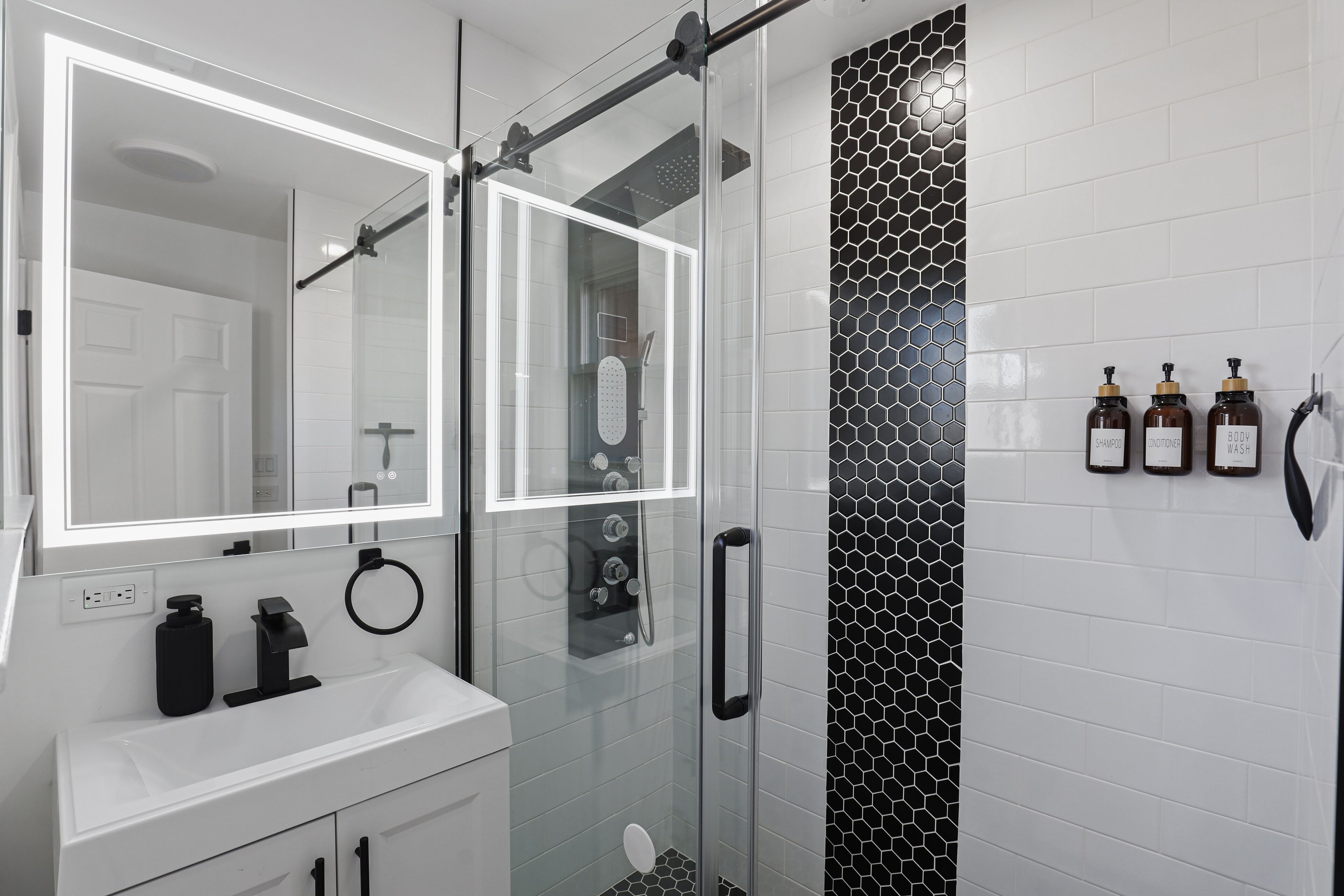 House, 3 Bedrooms | Bathroom | Towels, shampoo