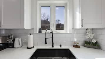 House, 3 Bedrooms | Interior