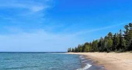 Indian Shores Of Lake Huron 2 Bedroom Home