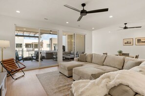 House, Multiple Bedrooms | Living area | Smart TV - Coral Rock Retreat 7 Bedroom Home (St. George)