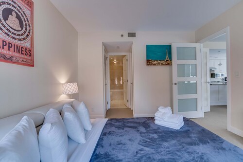 2 Bedroom Furnished Apartment near National Museum 2 Apts