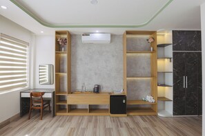 Family Quadruple Room, City View | Interior - TRÀ HOMESTAY (Phuong Vy Da)