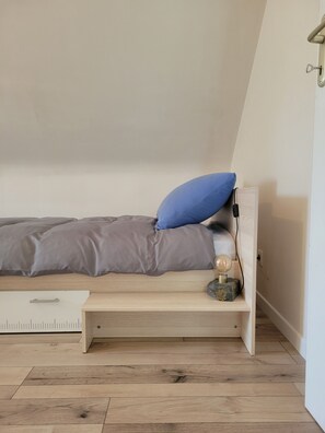 3 bedrooms, iron/ironing board - Maison du bonheur - 2kms from the beach (Ambon)