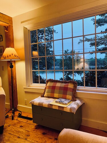 Classic Maine Waterfront Home on the Back River – Trevett