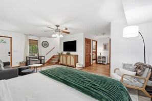 Room - Crooked Lane Cabin - Murphy (Murphy)
