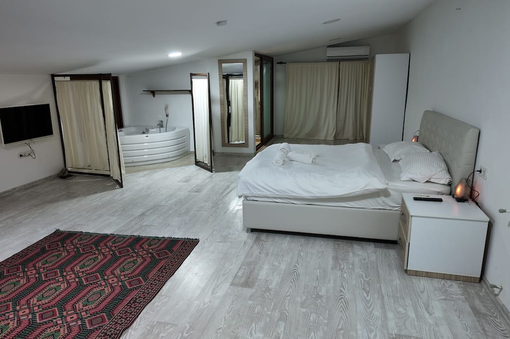 KARYA OTEL
