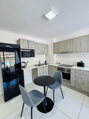 Nicht klassifiziertes Bild, 4 von 9, Schaltfläche