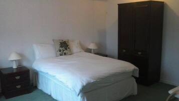 Bàn ủi/dụng cụ ủi quần áo, truy cập Internet không dây miễn phí