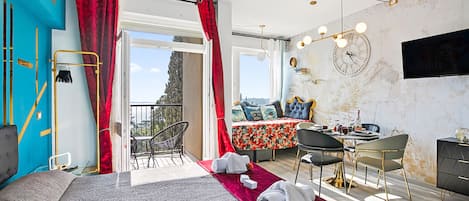 Standard Studio, Lake View (Apartment 402)