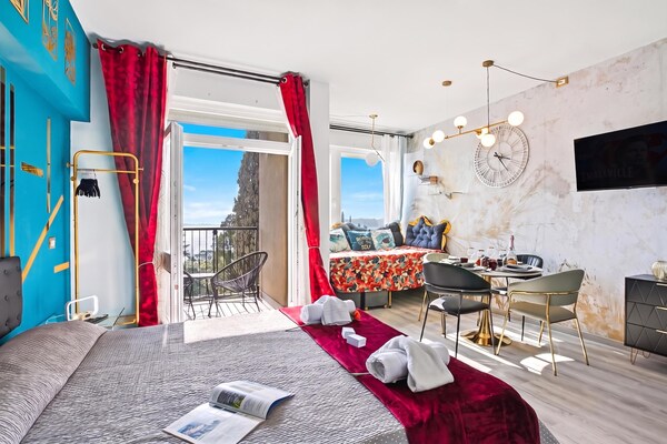 Luxury Apt 402 With Pool & Lake View - Gardone Riviera