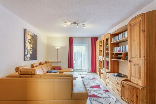 Holiday Home 'Vacation at Geiseltalsee' with Lake View and Wi-Fi