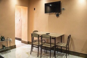 Imagen sin descripción, 3 de 16, botón