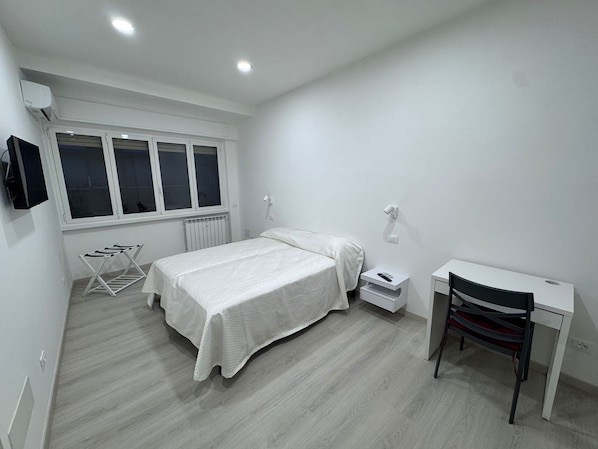 Room - Domus Livia Vatican (Roma)