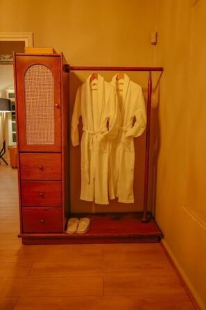 Deluxe-huoneisto, merinäköala | Sisätilat