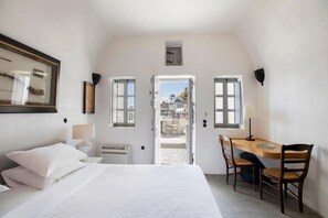 Superior Suite, Patio, Sea View - Ducato di Oia (Megalochori,)