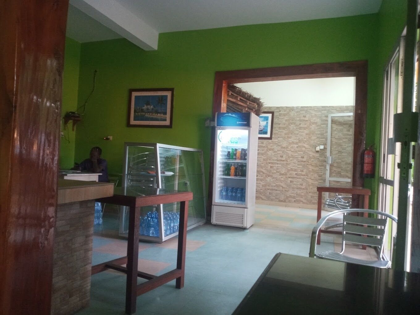 المنشأة من الداخل