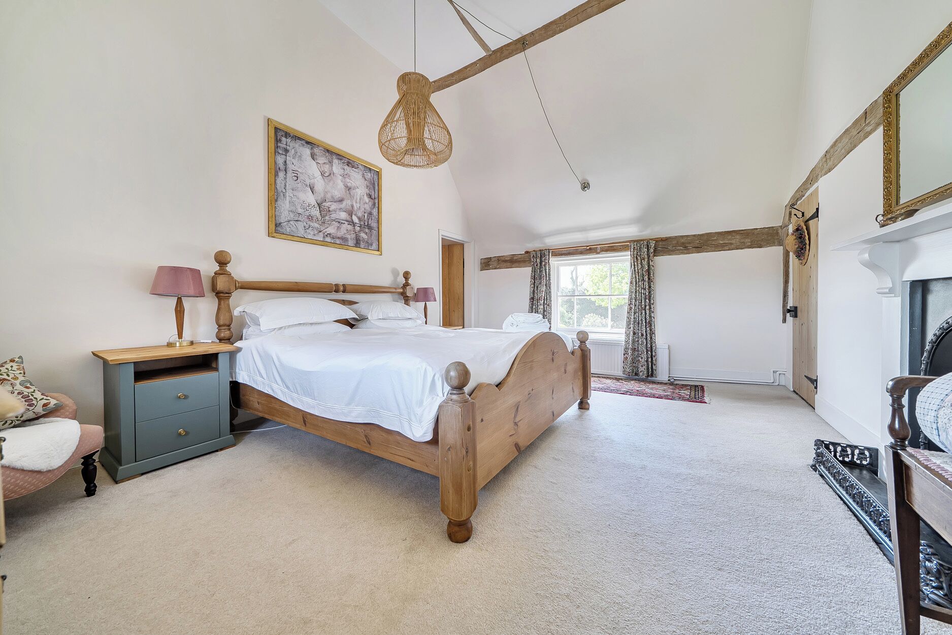 4 chambres, décor unique, ameublement unique, accès au Wi-Fi (inclus)