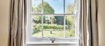 Cutbush Farmhouse