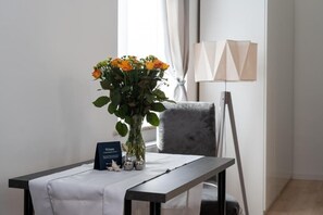 Apartment, Balcony, Courtyard View | Interior - Malila Apartments Cracow Łazarza 3 (Kraków)