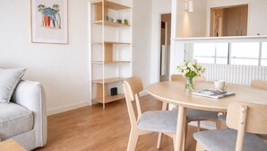Dining - Renovated apartment with sea view for 4 people (Les Sables-d´Olonne)