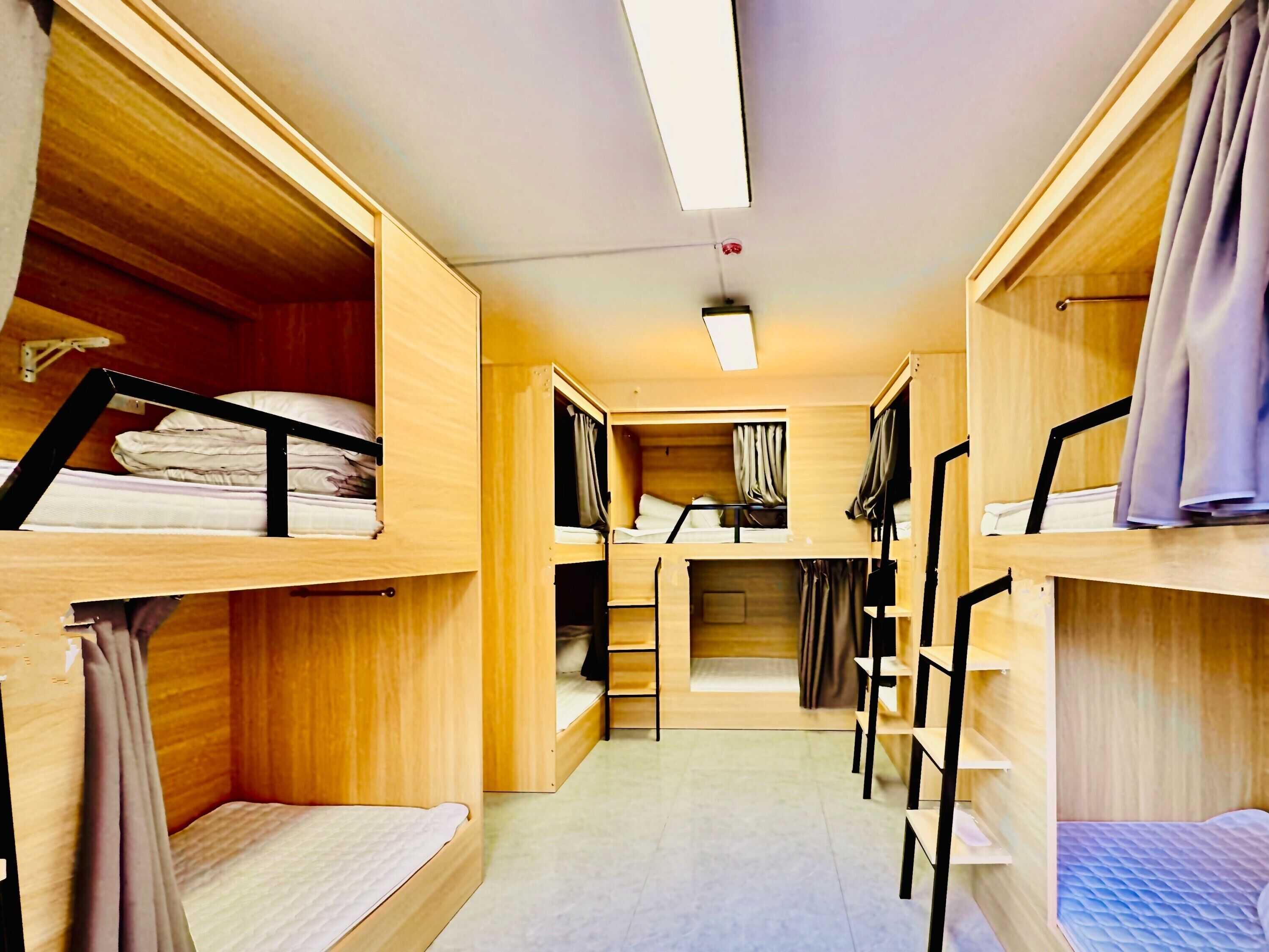 Bureau, rideaux occultants, Wi-Fi gratuit