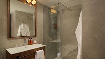 Superior Promenade Side room | Bathroom