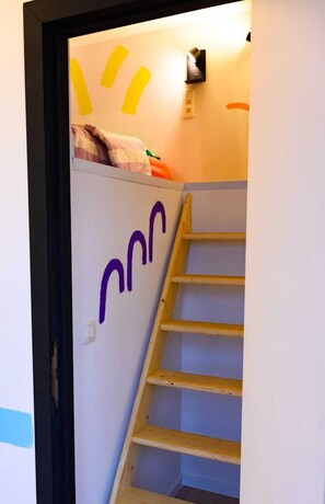 Free WiFi, bed sheets - Cool Cool House (Liège)