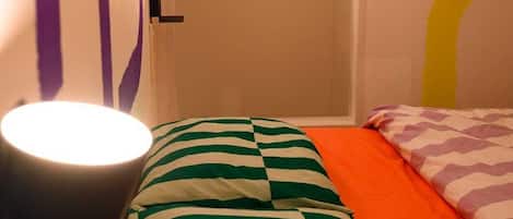 Free WiFi, bed sheets