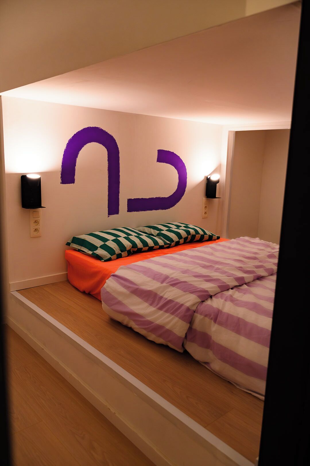 Huone, 1 parisänky | Ilmainen Wi-Fi