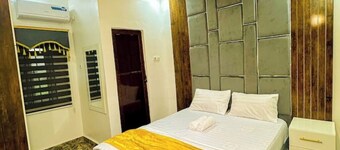 Cozy & Classy Home – The Paletinos U3 | 4BR Retreat with 24-Hr AC & Solar Power