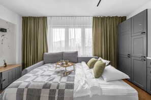 Iron/ironing board, WiFi, bed sheets - Warsaw Wola Studio – Top Location, Bus&Tram nearby (Warszawa)