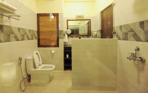 Deluxe Double or Twin Room, Mountain View | Bathroom | Slippers, towels - Eutsholing Boutique Hotel (Thimphu)