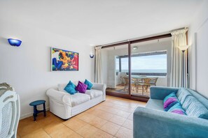 TV - Altamar Home Apartment· Full Sea View · Wifi & Parking (Algarrobo)