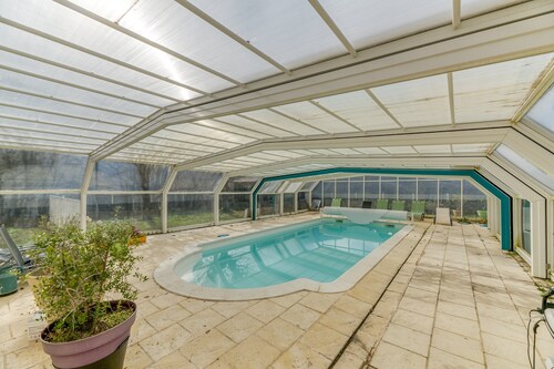 Country House “Logis Belledonne - Group” with Mountain View, Shared Pool & Wi-Fi