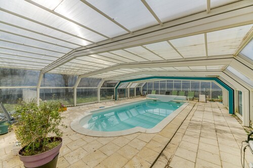 Country House “Logis Belledonne - Group” with Mountain View, Shared Pool & Wi-Fi