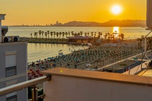 Property grounds - Sea view-Sunny Apartment by TOK (Durrës)