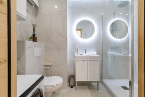 Bathroom - Cocon Meyerbeer 2 (Niza)