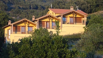 House | Exterior