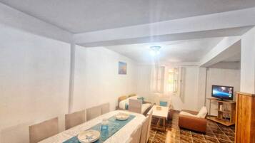 Comfort Villa, Sea View | Interior