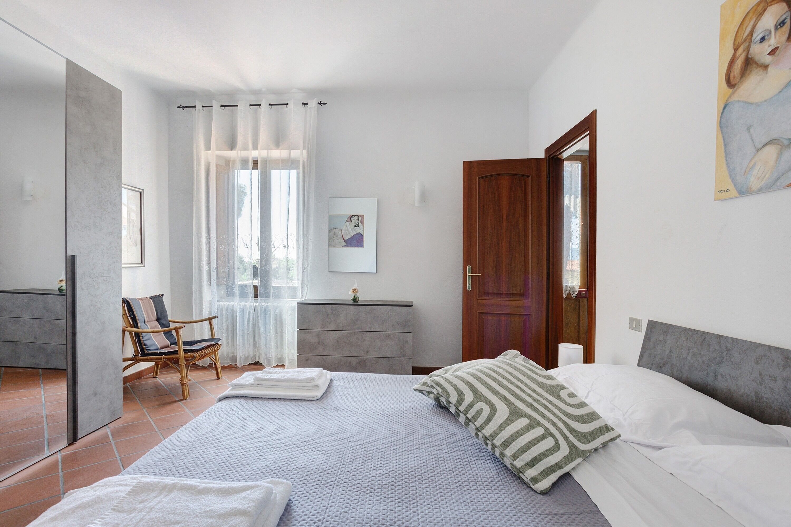 3 camere, Wi-Fi, lenzuola