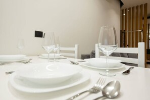 Dining - WAVE 31 Apartment by TOK (Durrës)