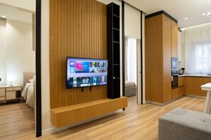 Iron/ironing board, WiFi, bed sheets - WAVE 31 Apartment by TOK (Durrës)