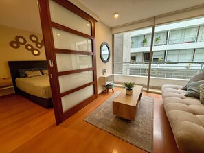 Living area - APT ATHELIER - BARRANCO  (Lima)